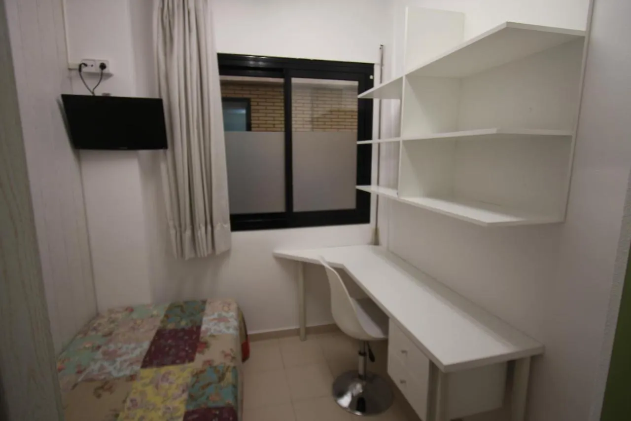 Residencia Universitaria Tagaste Barcellona 0*,  Spagna