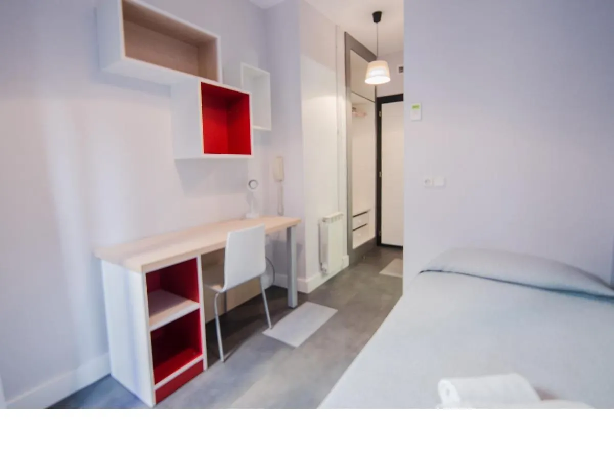 Residencia Universitaria Tagaste Barcellona Spagna