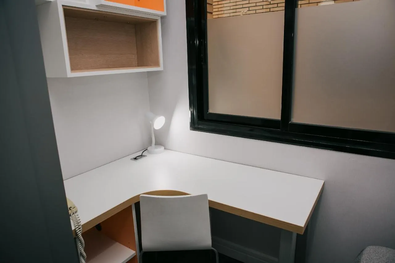 Residencia Universitaria Tagaste Barcellona Appartamento