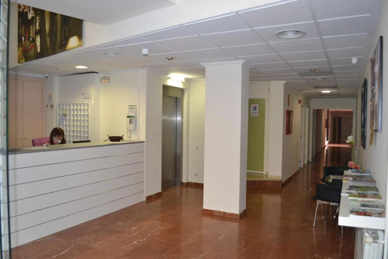 Residencia Universitaria Tagaste Barcelona Spain